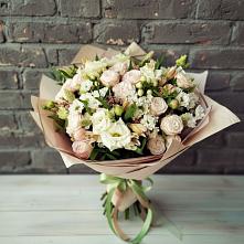 Букет цветов из:  Альстромерии, Розы и Хризантемы в Мингрельской