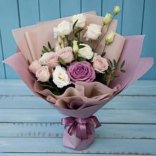 Букет цветов из:  Розы и Лизиантусы в Мингрельской