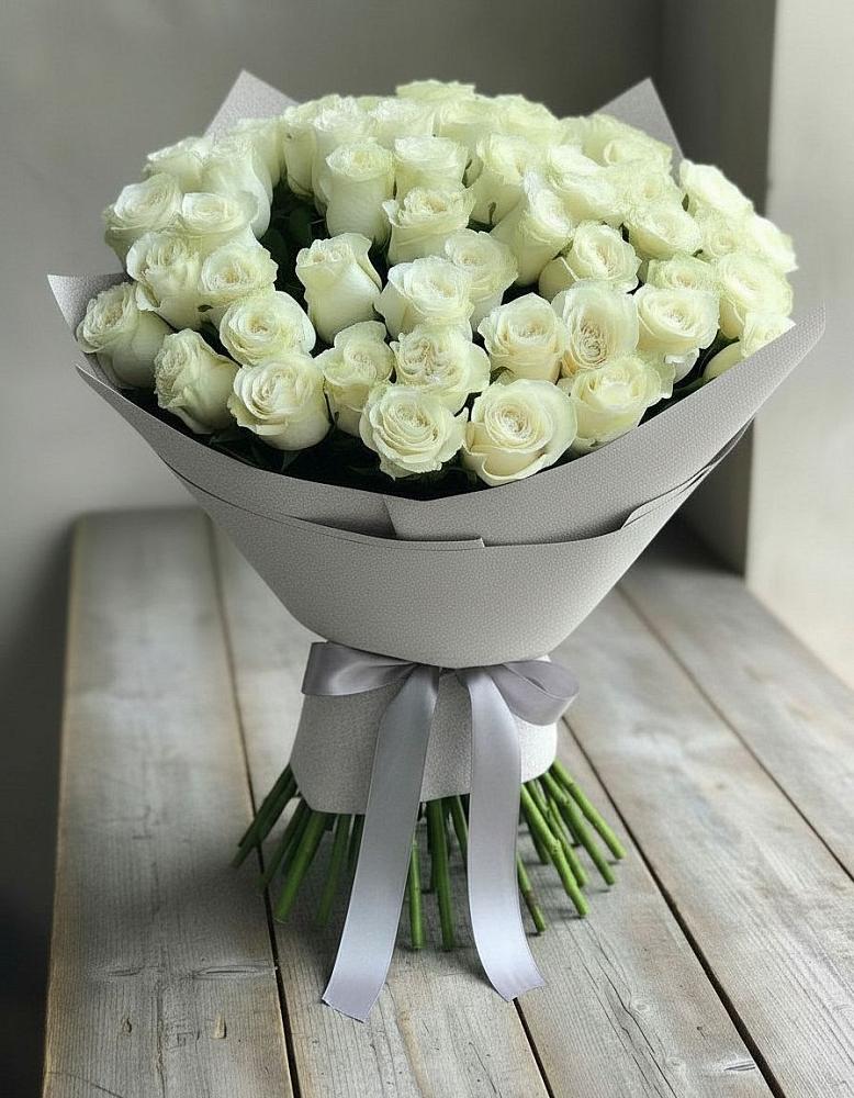 Букет 35 Белых роз в Мингрельской