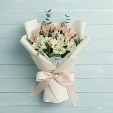 Букет цветов из:  Альстромерии в Мингрельской