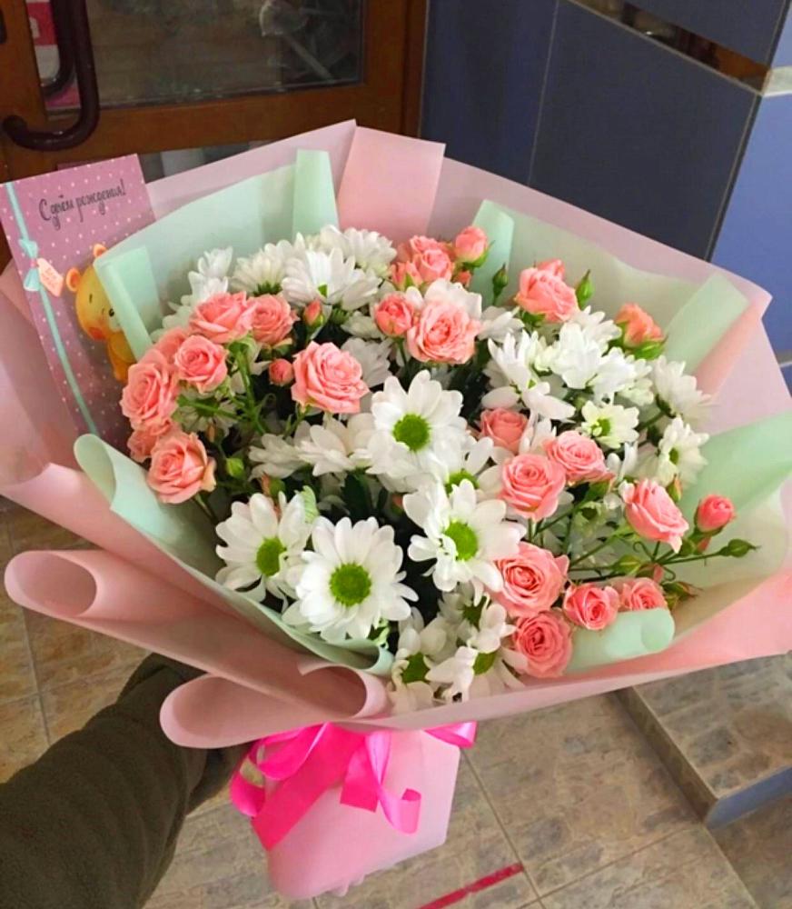 Букет цветов из: Розы и Хризантемы в Мингрельской