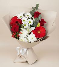 Букет цветов из:  Розы, Хризантемы, Герберы и Лилии в Мингрельской