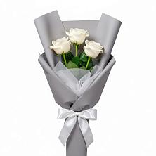 Букет 3 белые розы в Мингрельской