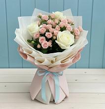 Букет цветов из:  Розы #REPLACE_PRED# Мингрельской