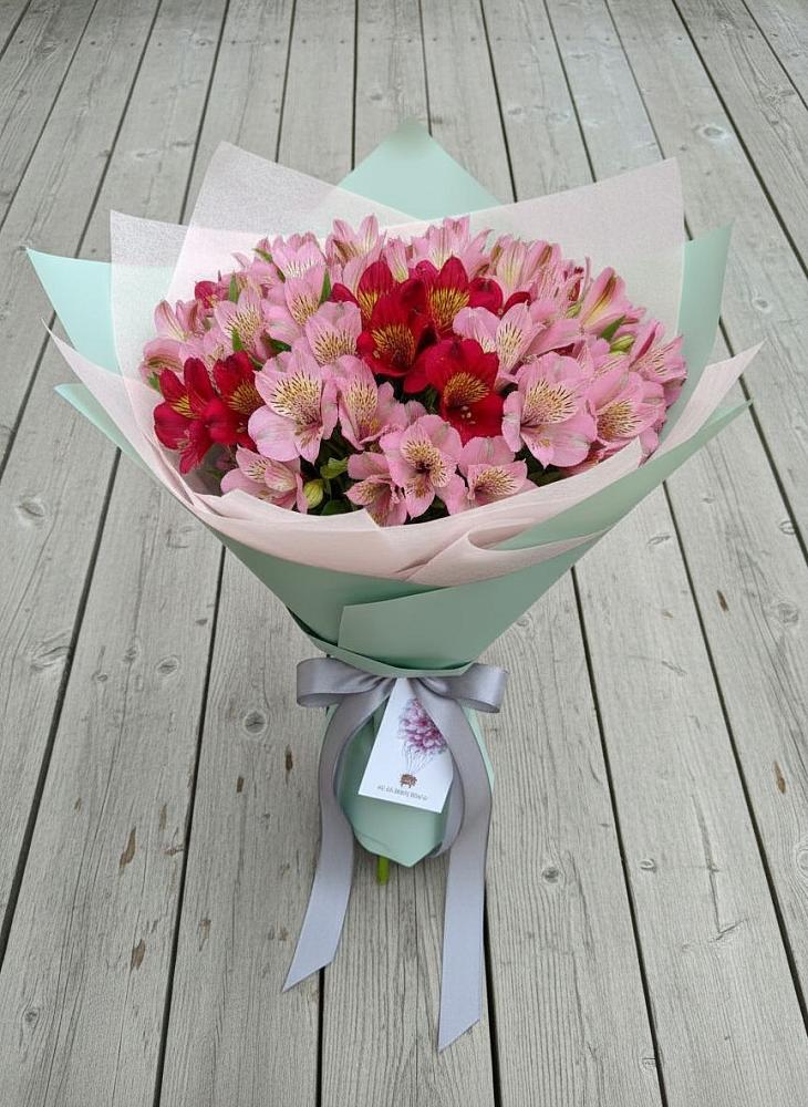 Букет цветов из: Альстромерии в Мингрельской