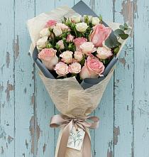 Букет цветов из:  Розы в Мингрельской