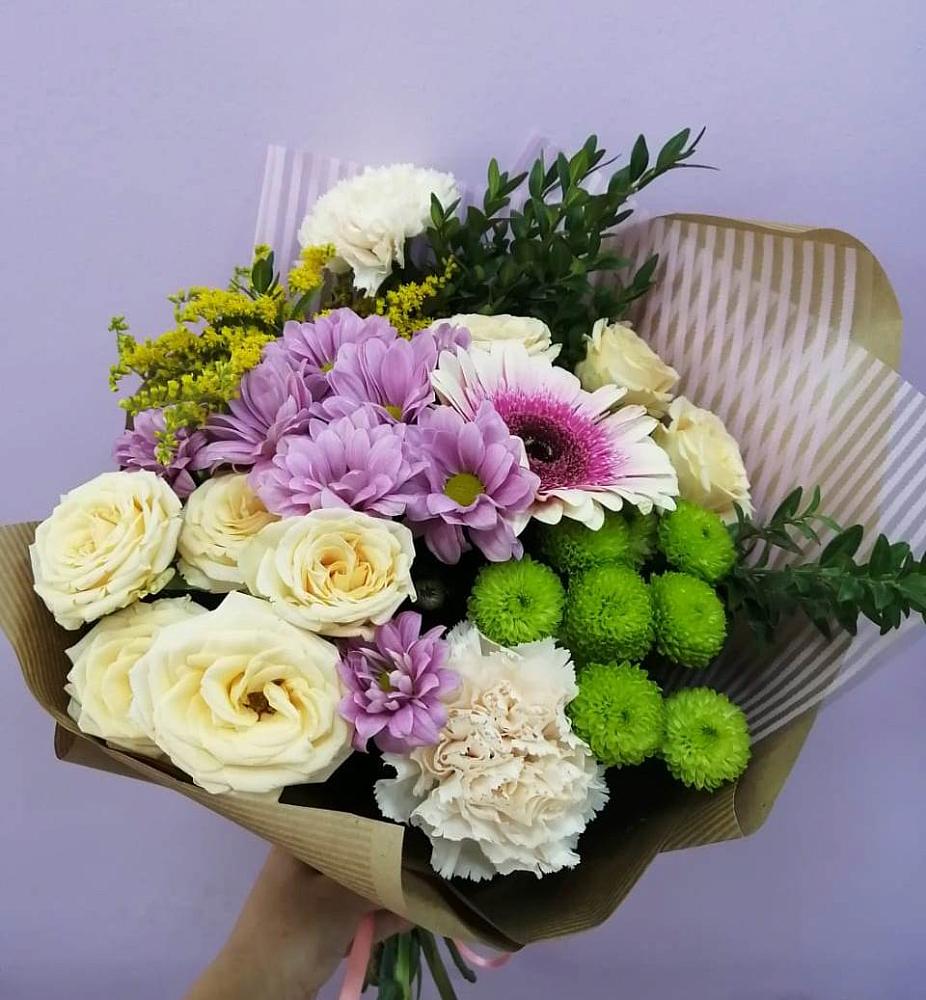 Букет цветов из: Хризантемы, Розы, Гвоздики и Герберы в Мингрельской