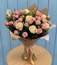 Букет цветов из:  Розы в Мингрельской
