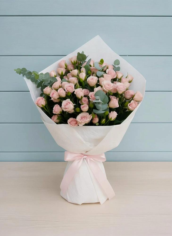 Букет цветов из: Розы в Мингрельской