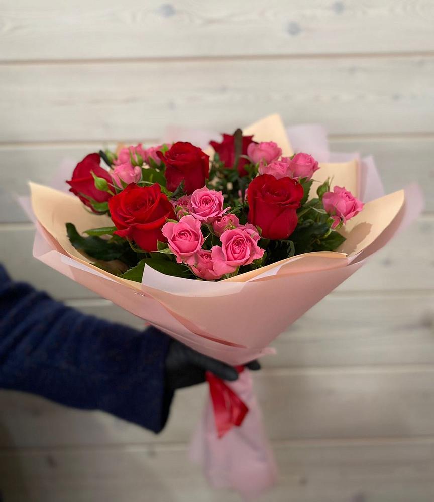 Букет цветов из: Розы в Мингрельской