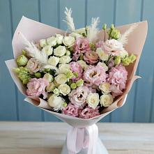 Букет цветов из:  Альстромерии и Розы в Мингрельской