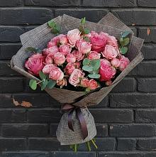 Букет цветов из:  Розы #REPLACE_PRED# Мингрельской